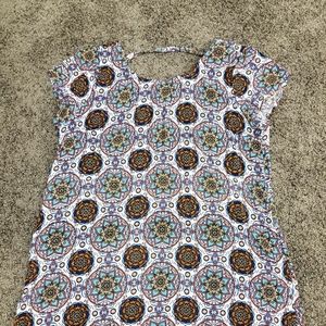 Lulu's tunic dress with a low back